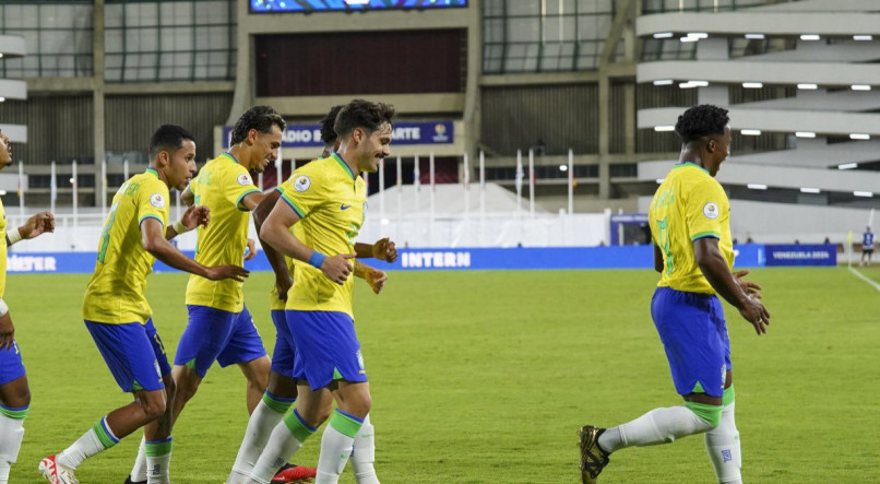 Brasil venceu a Colômbia por 2x0, pelo Pré-Olímpico, com gols de Endrick e de John Kennedy