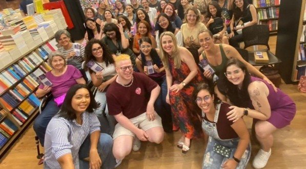 Zuleide Lima fez encontro na Livraria Leitura