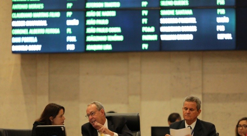 Retomada dos trabalhos na ALEPE - Governadora Raquel Lyra - Álvaro Porto - Deputados Estaduais - Priscila Krause - Assembléia Legislativa - Deputados 