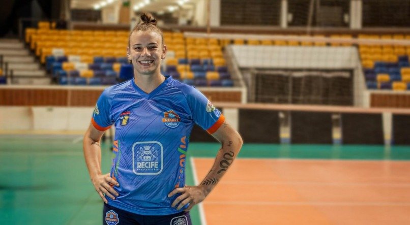 Karine Bremm Schossler é um dos destaques do Recife Vôlei