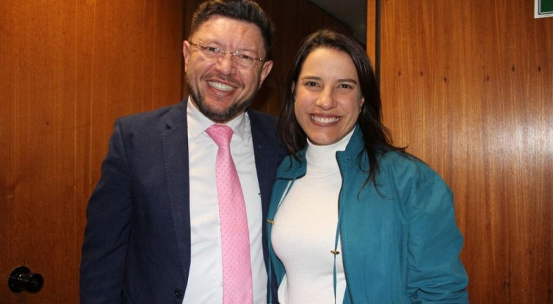  Ismênio Bezerra e a governadora Raquel Lyra 
