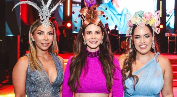 Mariana Souza Leão, Leila Menelau e Rafa Torres em prévia no Espaço Dom