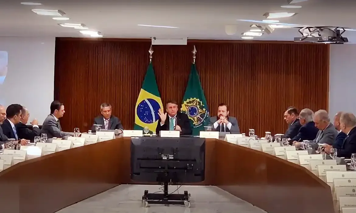 Foto da capa: Política