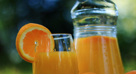 O suco de inhame com laranja combina uma explosão refrescância com o aumento da sua imunidade