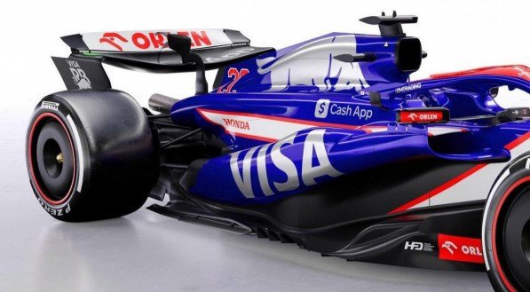 Nova equipe B da Red Bull tem pintura inspirada na antiga Toro Rosso