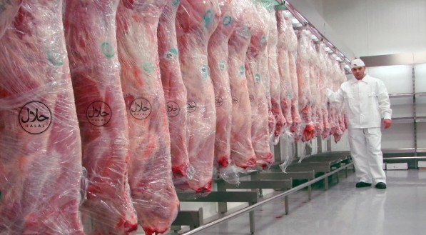 Carne brasileira preparada para o mercado Halal em países muçulmanos