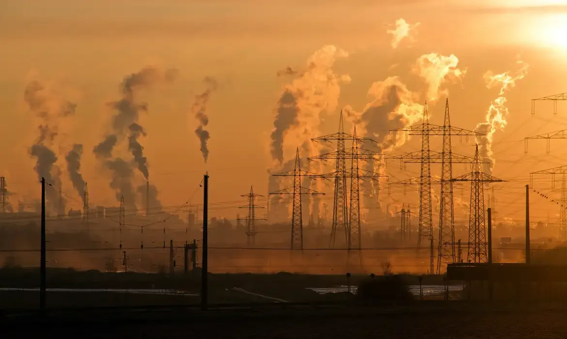 Brasil, Emirados Árabes e Azerbaijão formalizam aliança pelo clima