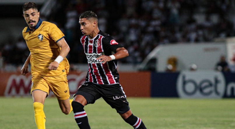 O Arruda foi o palco do empate por 0x0 entre Santa Cruz x Retr&ocirc; pelo Estadual