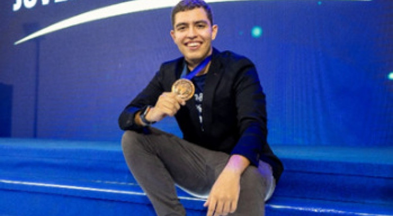 Stenio Filho ficou em segundo lugar no Prêmio Jovens Visionários 2023
