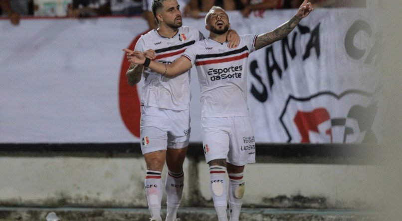 Pedro Bortoluzzo (E) e João Diogo (D) desfalcam o Santa Cruz contra o Central