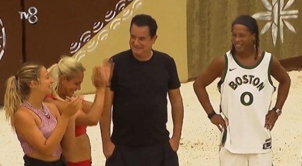 Ronaldinho Gaúcho faz participação em programa de sobrevivência da Turquia