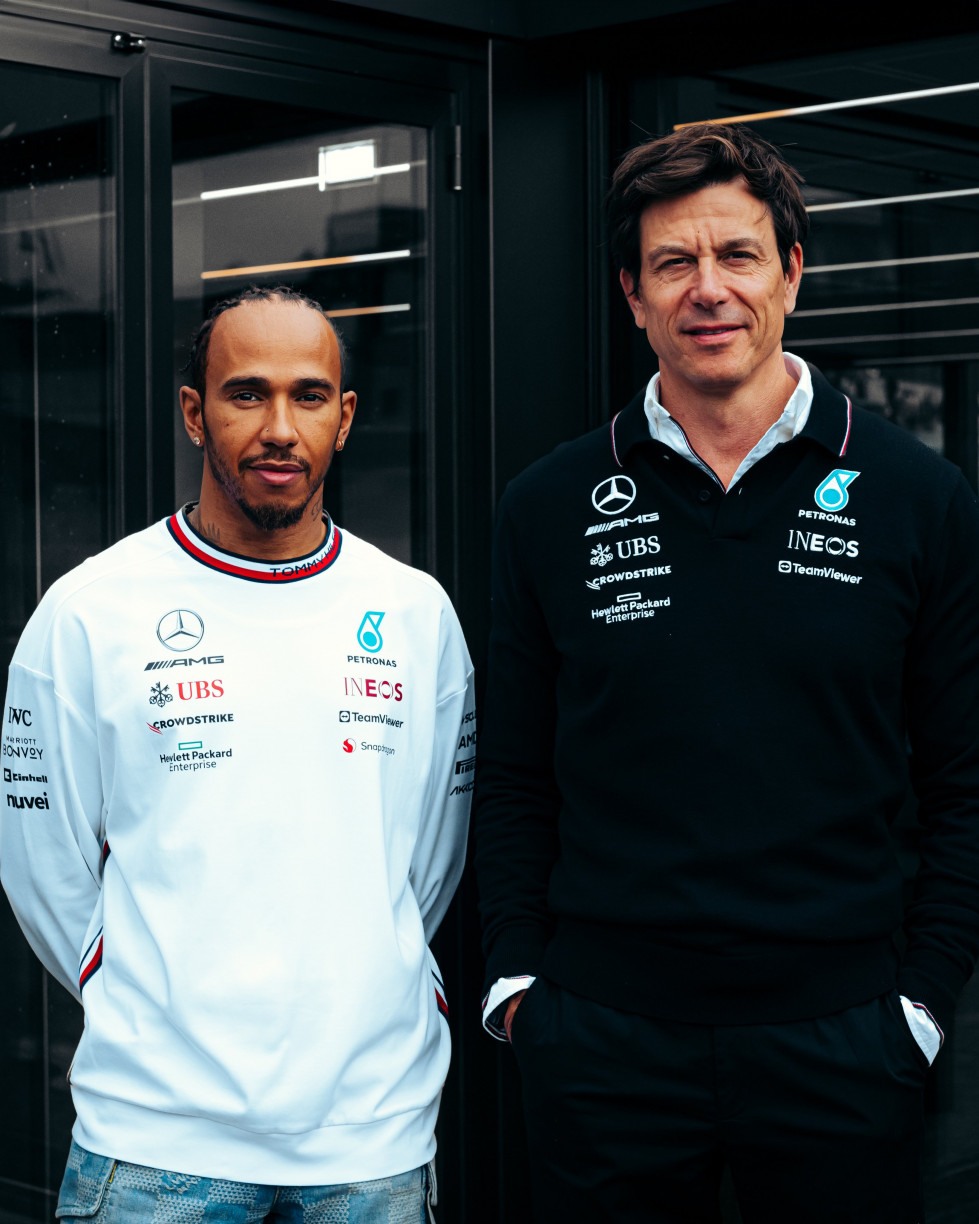 Fórmula 1: Chefe da Mercedes revela que saída de Hamilton aconteceu para equipe não perder 