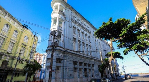 Restaurante do Zeppelin vai ser construído na cobertura de prédio do Marco Zero