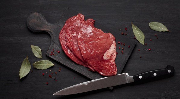 Imagem ilustrativa de carne fatiada