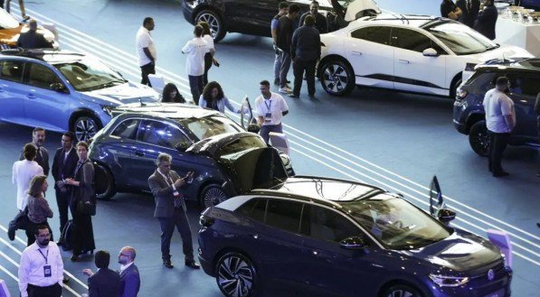 Produção de veículos cresce 24,3% em fevereiro, revela a Anfavea
