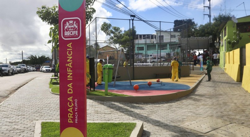 A sexta Praça da Primeira Infância fica no bairro de Tejipió, e recebeu investimentos da ordem de R$ 1.141.509,69