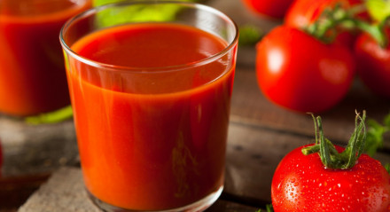 Suco de tomate 