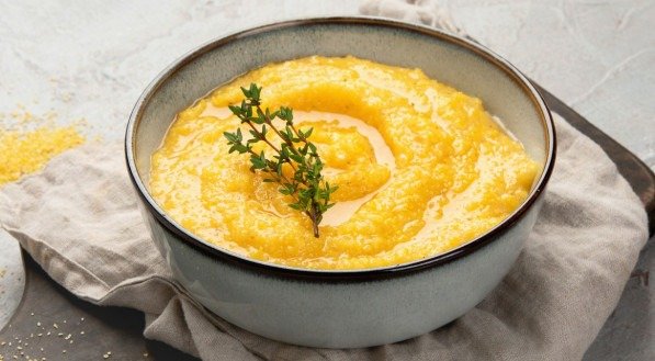 Polenta; creme de milho; angu