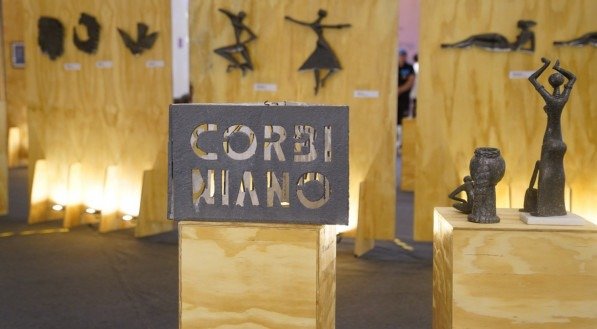 Exposição "100 anos de Corbiniano Lins - A Festa", no RioMar Recife