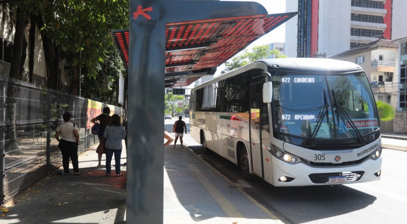 Ajuda foi criada enquanto a demanda de passageiros nos ônibus caia vertiginosamente no Grande Recife - chegou a reduzir e mais de 80%