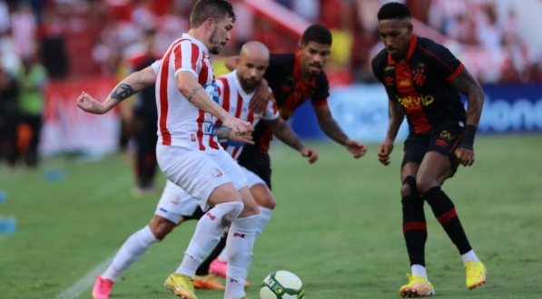 O Leão já se movimenta no mercado, tendo contratado o meia Mateuzinho e o atacante Inácio Ramirez. Além disso, realizou uma troca com o Cuiabá, enviando Carlos Alberto e recebendo Deric Lacerda.