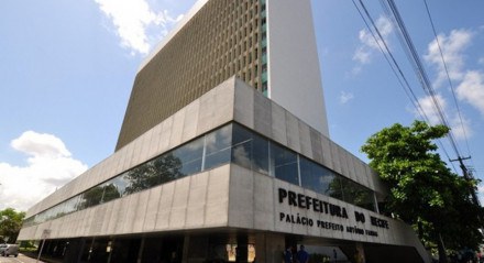 Sede da prefeitura do Recife, no Cais do Apolo