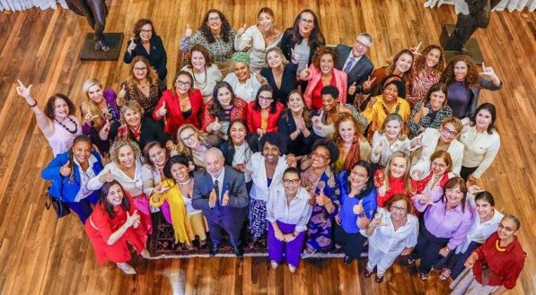 Encontro de mulheres importantes para a política brasileira no Palácio da Alvorada 