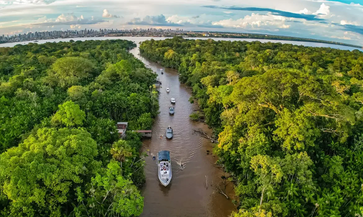 Brasil e França lançam programa para arrecadar € 1 bilhão em 4 anos