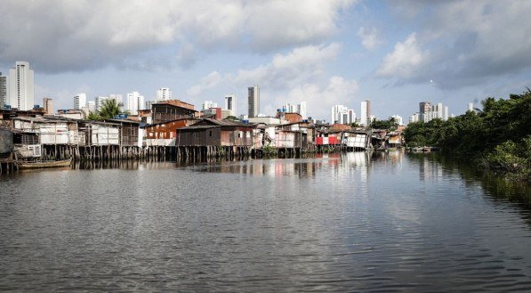 Palafitas do Recife João Campos interferem na percepção de uma cidade melhor