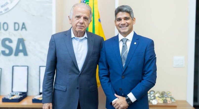 Renato Antunes e José Múcio em Brasília