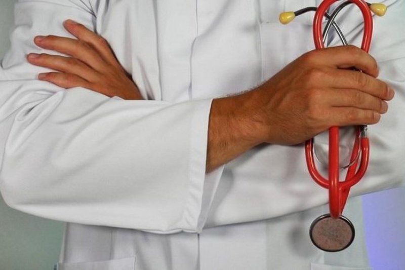 As faculdades de medicina com baixo desempenho terão direito a defesa e adoção de providências