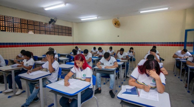 Pernambuco lidera o ranking nacional de alunos matriculados no ensino médio em tempo integral, de acordo com os dados do Censo Escolar 2023