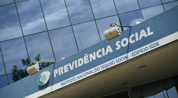 Imagem da fachada da previd&ecirc;ncia social do INSS - Instituto Nacional do Seguro Social.