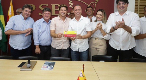 Filiação de Cal Volia ao PSB