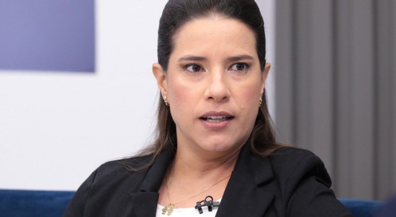 Raquel Lyra afirma sofrer viol&ecirc;ncia pol&iacute;tica todos os dias 