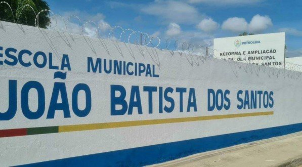 A suspensão das aulas em 25 unidades de ensino da rede municipal, inclui Escolas, CMEI's e Nova Semente