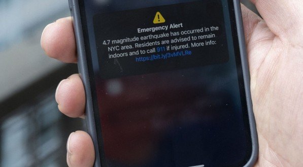 O sistema é utilizado por outros países para informar sobre emergências climáticas, como terremotos