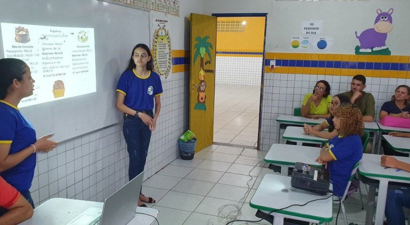 Estudantes de escolas de zona rural do Agreste, participam do programa de Educação Empreendedora do Sebrae/PE