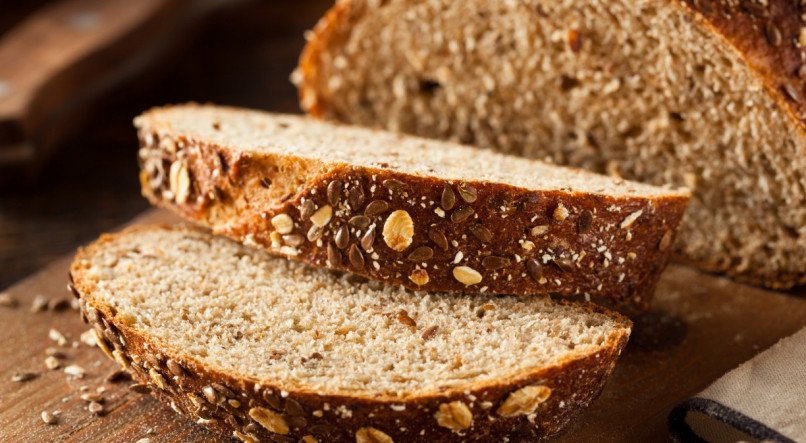 Aprenda a fazer um pão fresquinho de aveia na frigideira!