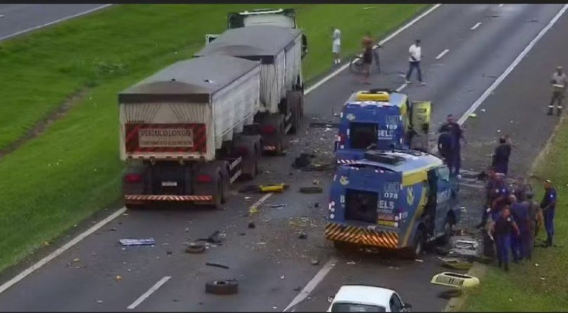 Ataques com explosivos a um banco e três carros-fortes criaram clima de terror em cidades do interior de São Paulo