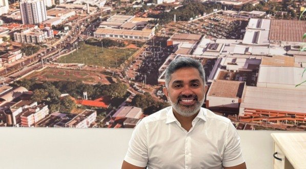 PHYLLYPE PIRES é o novo superintendente do shopping Guararapes, em Jaboatão dos Guararapes.