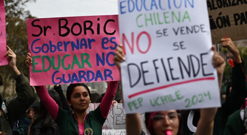 Reforma da saúde e da previdência têm gerado grande discussão no país chileno