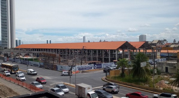 O Recife Expo Center (REC) localizado no Cais de Santa Rita vai iaugurar em agosto próximo.
