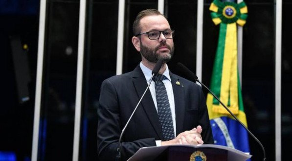 O senador Jorge Seif