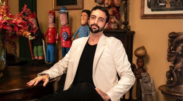 Duda Rios vive o personagem Tobias Aldonço em 'No Rancho Fundo'
