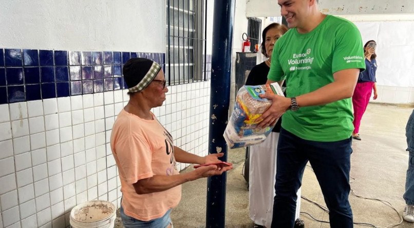 Uma das entregas foi realizada nesta quarta-feira (17) pela manhã, na Organização do Auxílio Fraterno do Recife (OAF)