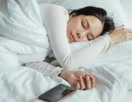 Sonhar com morte, acidente ou traição pode ter um significado emocional mais profundo