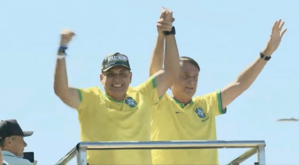 O objetivo não declarado do evento foi reforçar o apoio a Bolsonaro diante do receio de prisão após vários inquéritos abertos na Justiça