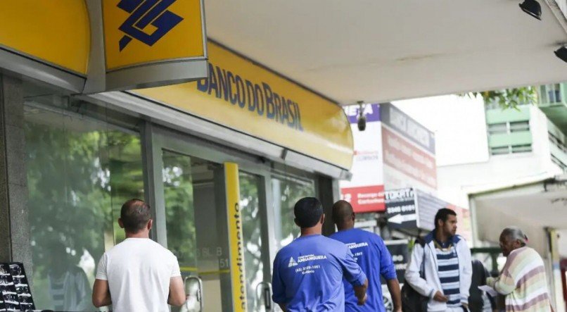 Imagem ilustrativa de uma agência bancária; os bancos têm alteração no funcionamento no feriado de terça-feira, 23 de abril