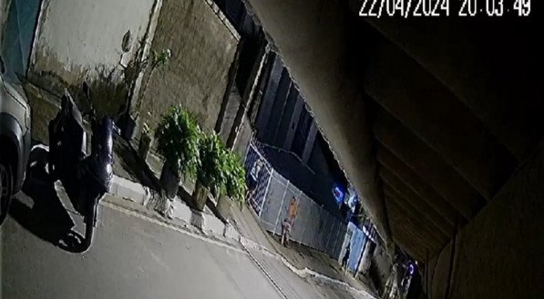 VÍDEO: Idoso morre vítima de bala perdida após sair de culto, no Grande Recife
